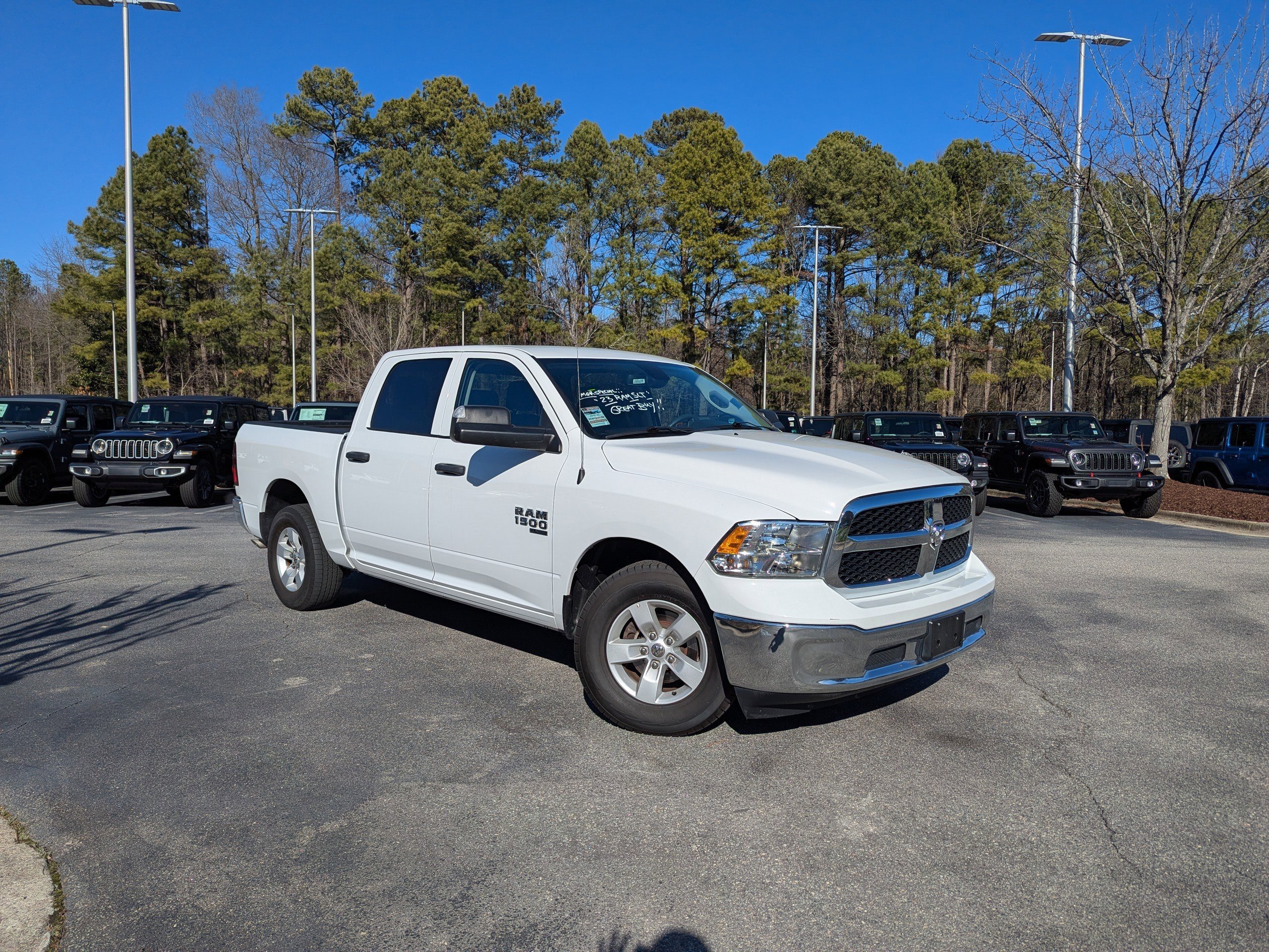 Used 2023 RAM 1500 Classic SLT w/ Trailer & Traction Group image 3