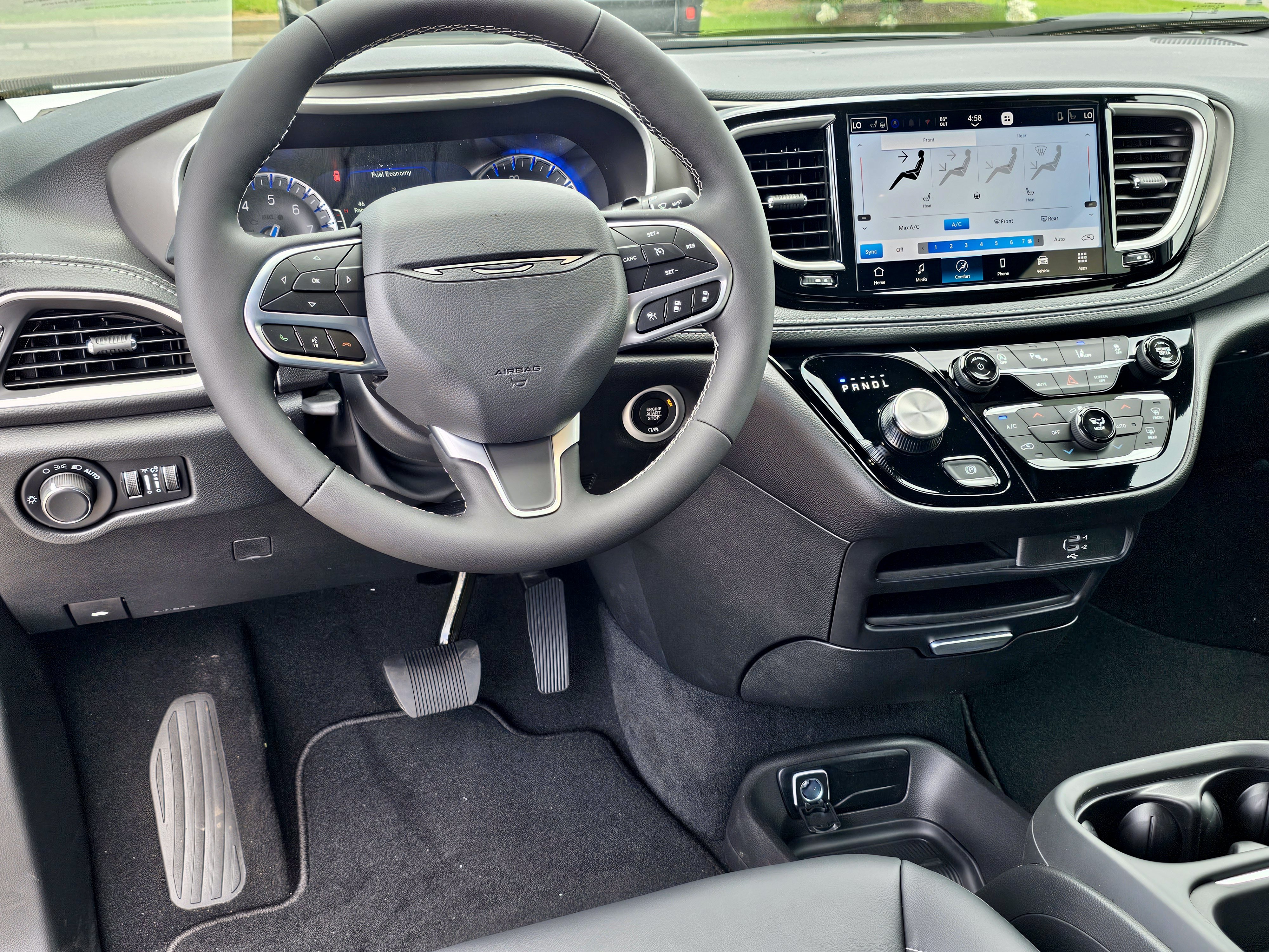New 2027 Chrysler Pacifica Select FWD image 33