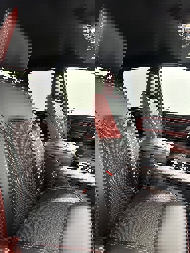 Used 2025 RAM 1500 Rebel image 40