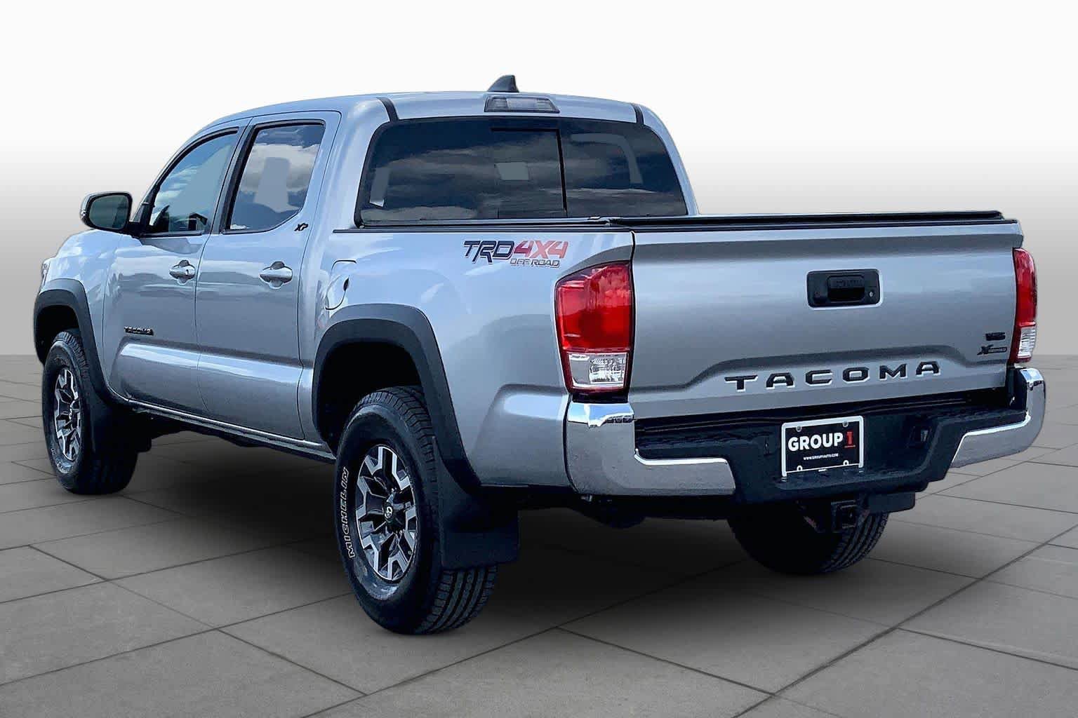 Used 2023 Toyota Tacoma TRD Off-Road AWD/4WD image 12
