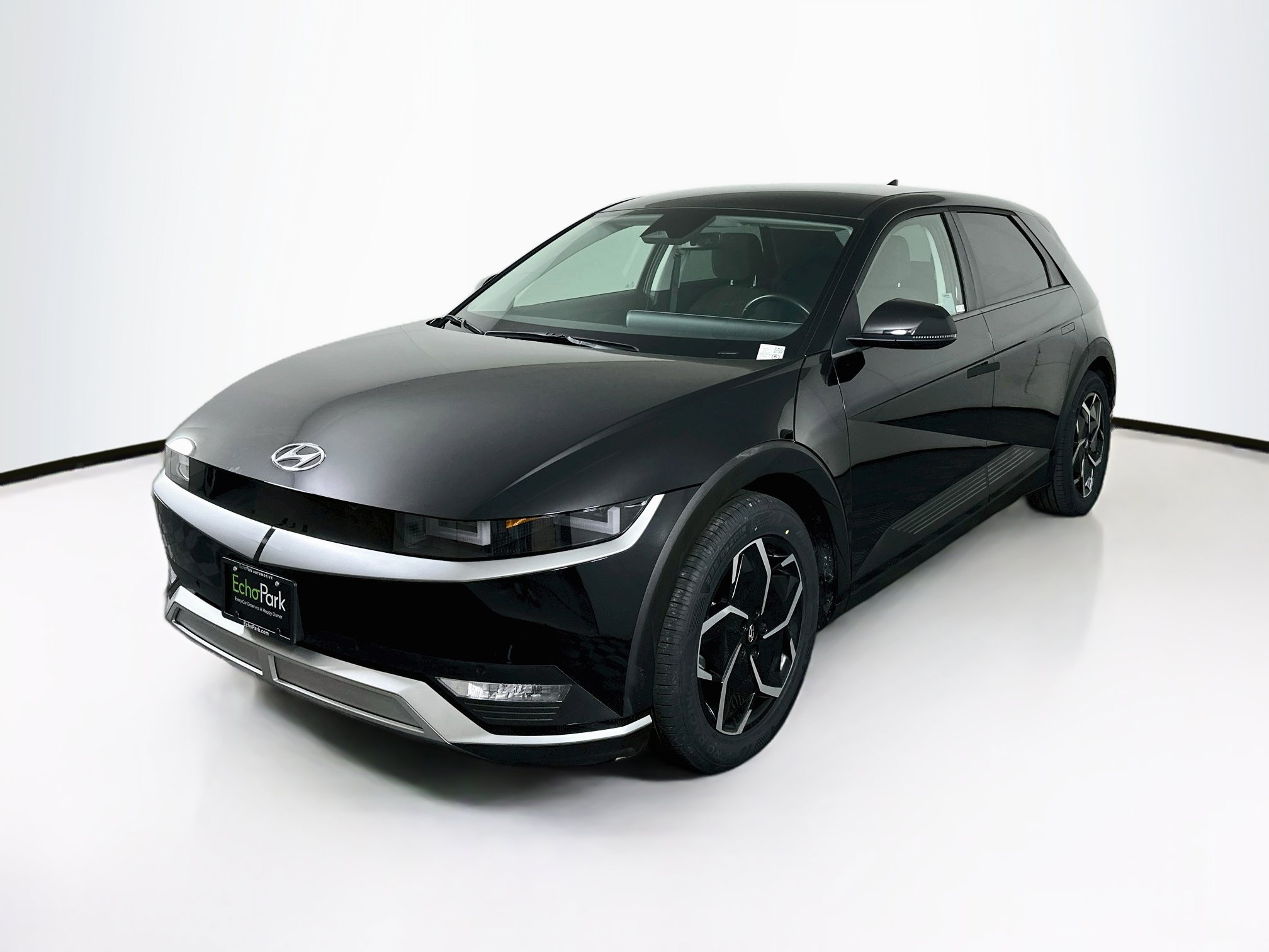 Used 2024 Hyundai Ioniq 5 SEL RWD image 3