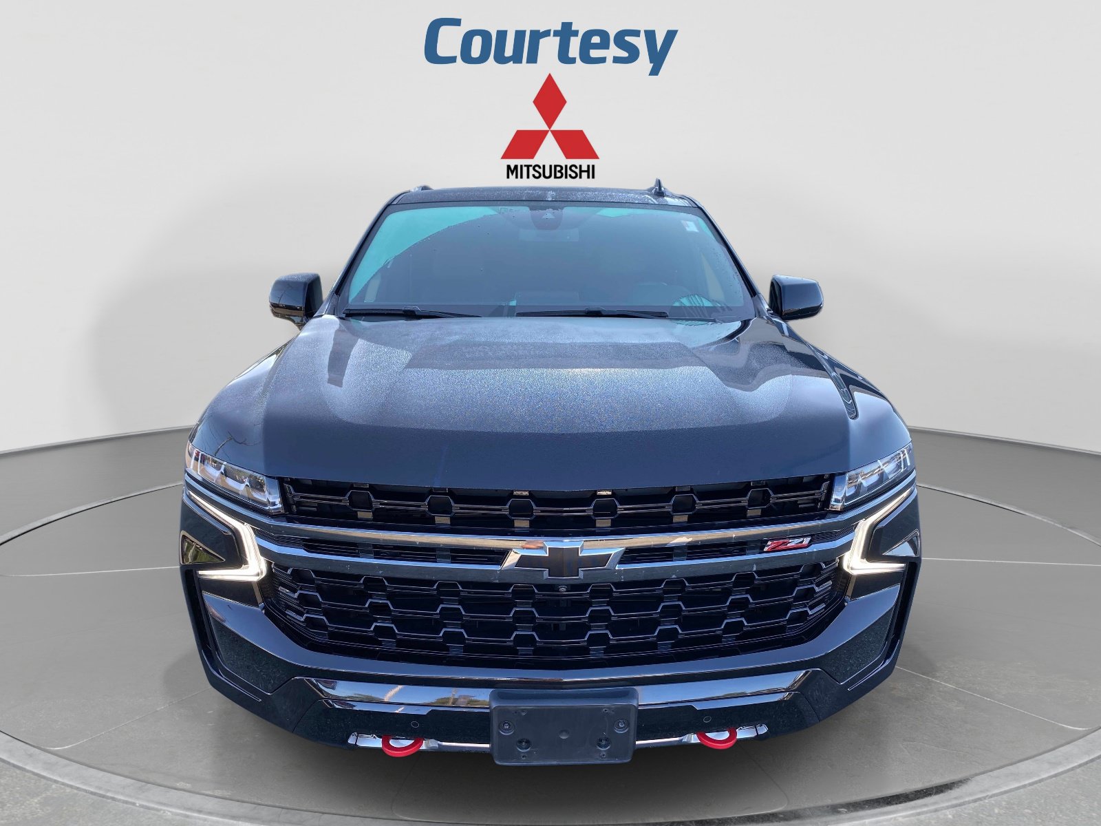 Used 2022 Chevrolet Tahoe Z71 w/ Z71 Off-Road Package AWD/4WD image 10
