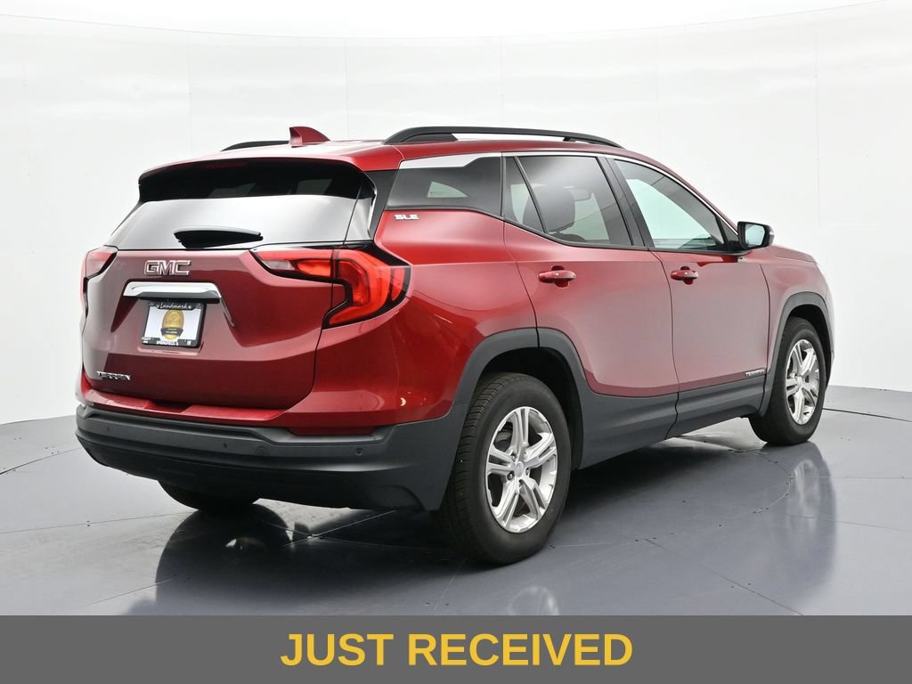 Used 2018 GMC Terrain SLE w/ Driver Convenience Package FWD image 6