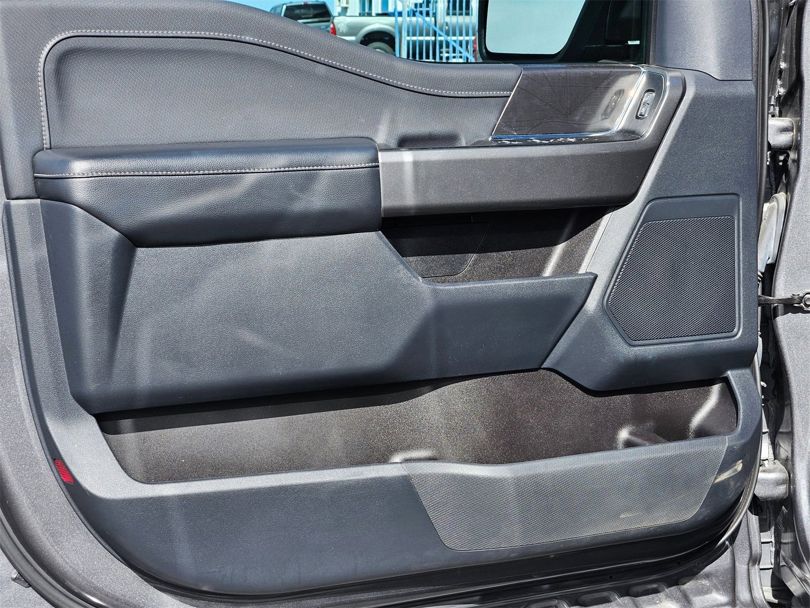 Certified 2022 Ford F150 XLT w/ Equipment Group 302A High image 11