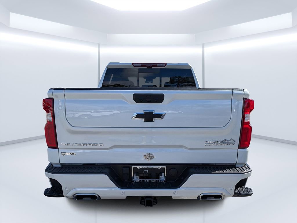 Used 2025 Chevrolet Silverado 1500 High Country w/ Technology Package image 4