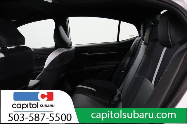 Used 2025 Toyota Camry SE image 30