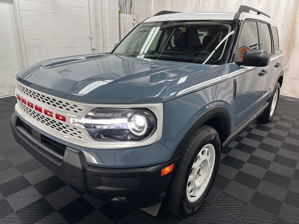 Used 2025 Ford Bronco Sport Heritage w/ Convenience Package image 4