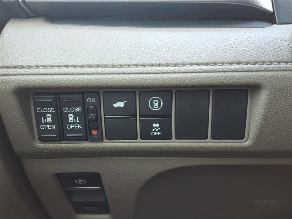 Used 2024 Honda Odyssey EX-L image 21