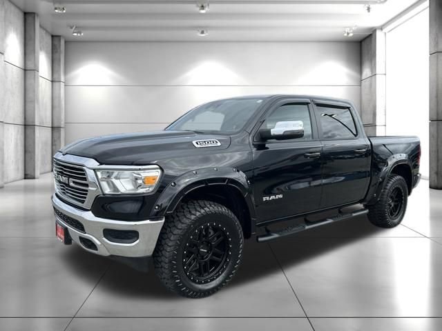 Used 2024 RAM 1500 Laramie AWD/4WD image 4