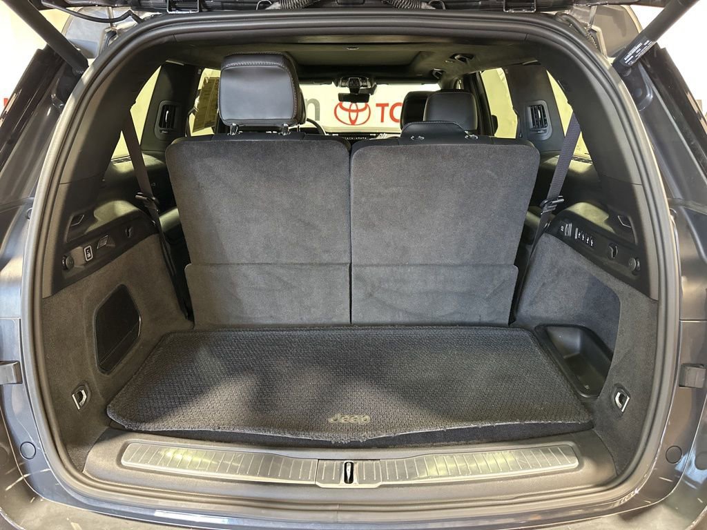 Used 2021 Jeep Grand Cherokee L Summit image 18