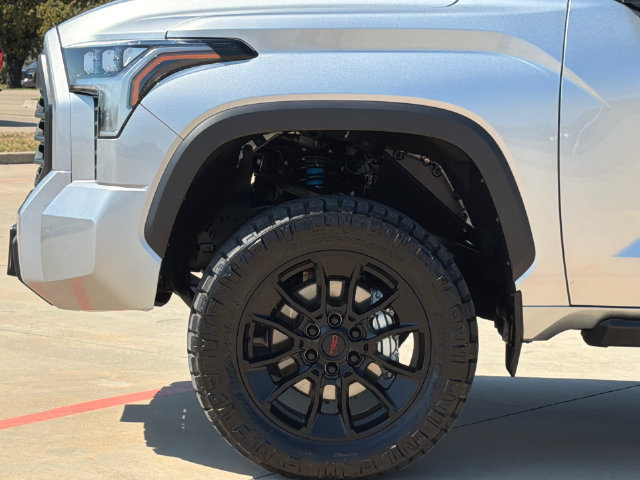 Used 2026 Toyota Tundra Limited w/ TRD Off-Road Package AWD/4WD image 5