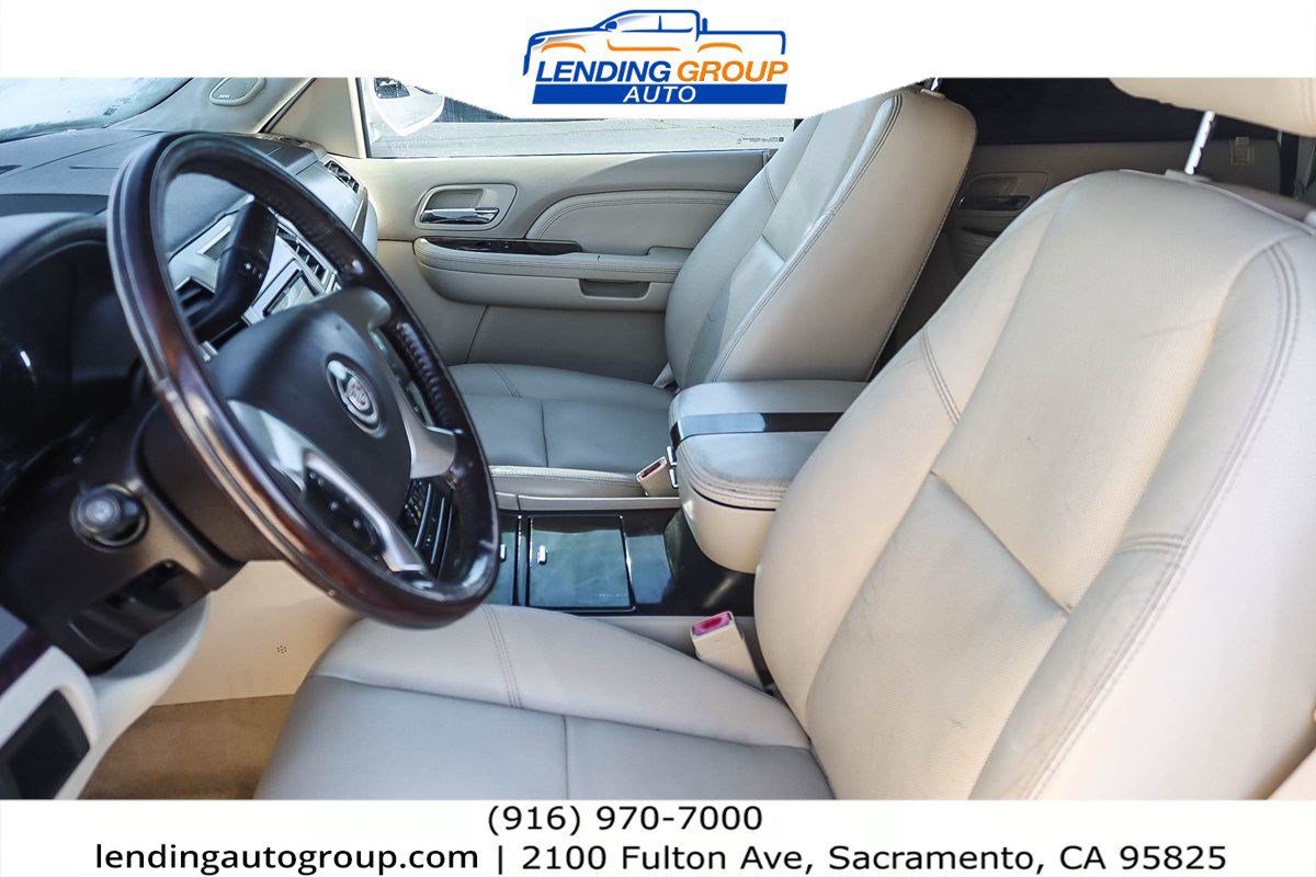 Used 2007 Cadillac Escalade AWD w/ Information Package image 16