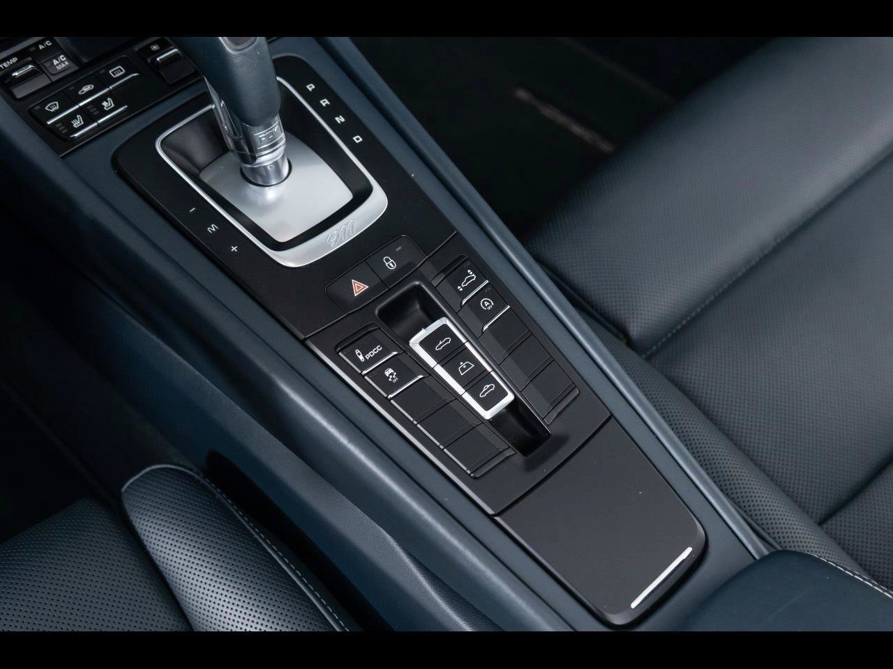Used 2019 Porsche 911 Turbo S AWD/4WD image 28