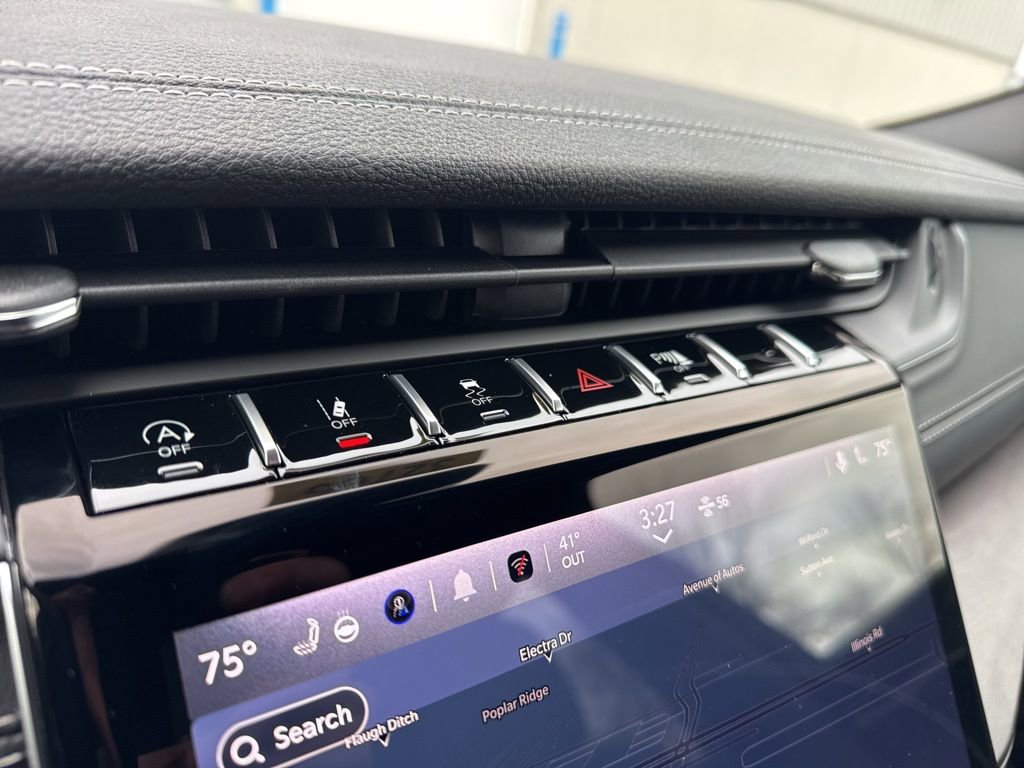 New 2025 Jeep Grand Cherokee Limited image 15