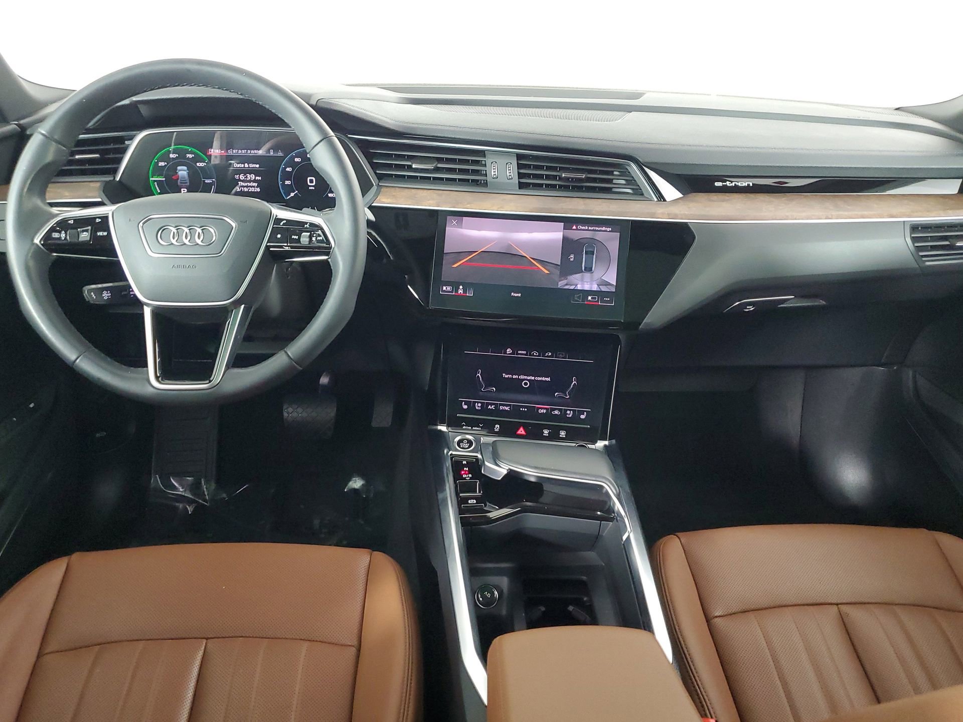 Used 2023 Audi e-tron Premium Plus w/ Premium Plus Package image 49