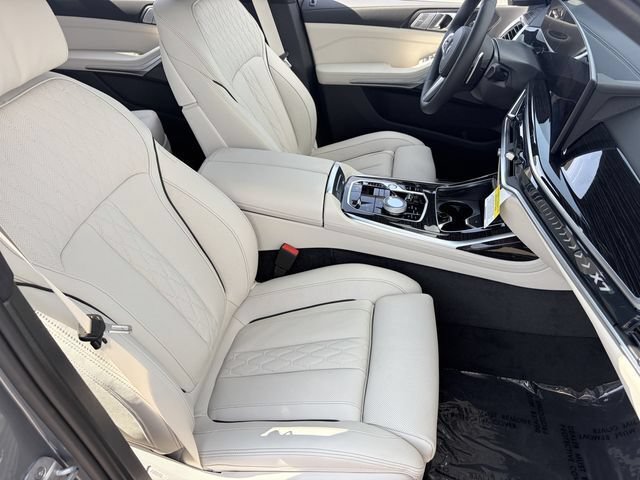New 2027 BMW X7 xDrive40i w/ M Sport Package AWD/4WD image 11
