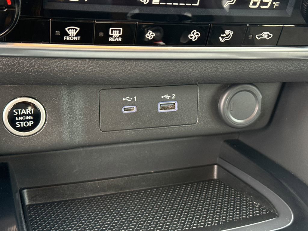 Used 2023 Nissan Rogue SV image 26