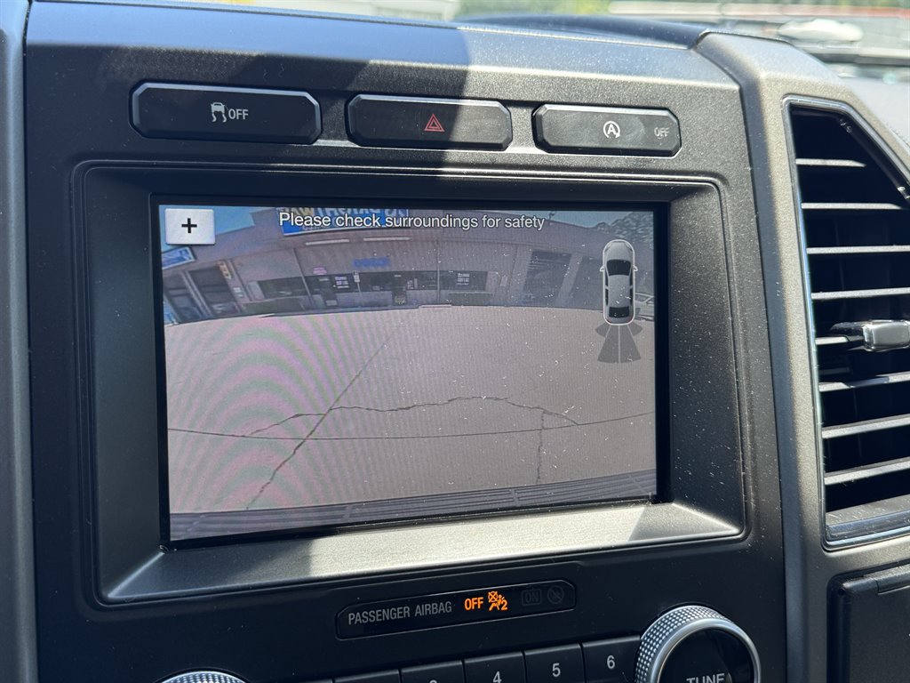 Used 2018 Ford Expedition Max XLT w/ Equipment Group 202A RWD image 8
