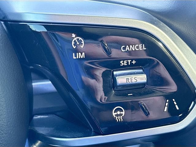 Used 2021 Jaguar F-PACE S image 38