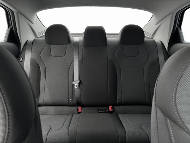 New 2025 Hyundai Elantra SE image 17