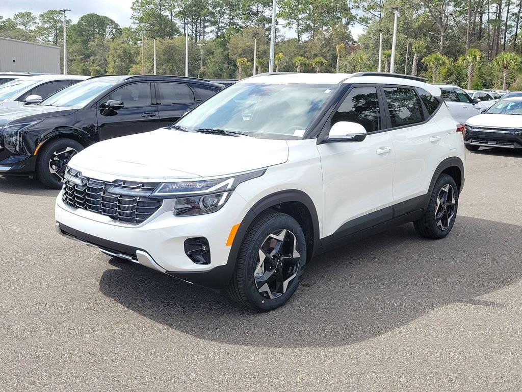 New 2026 Kia Seltos S AWD/4WD image 3