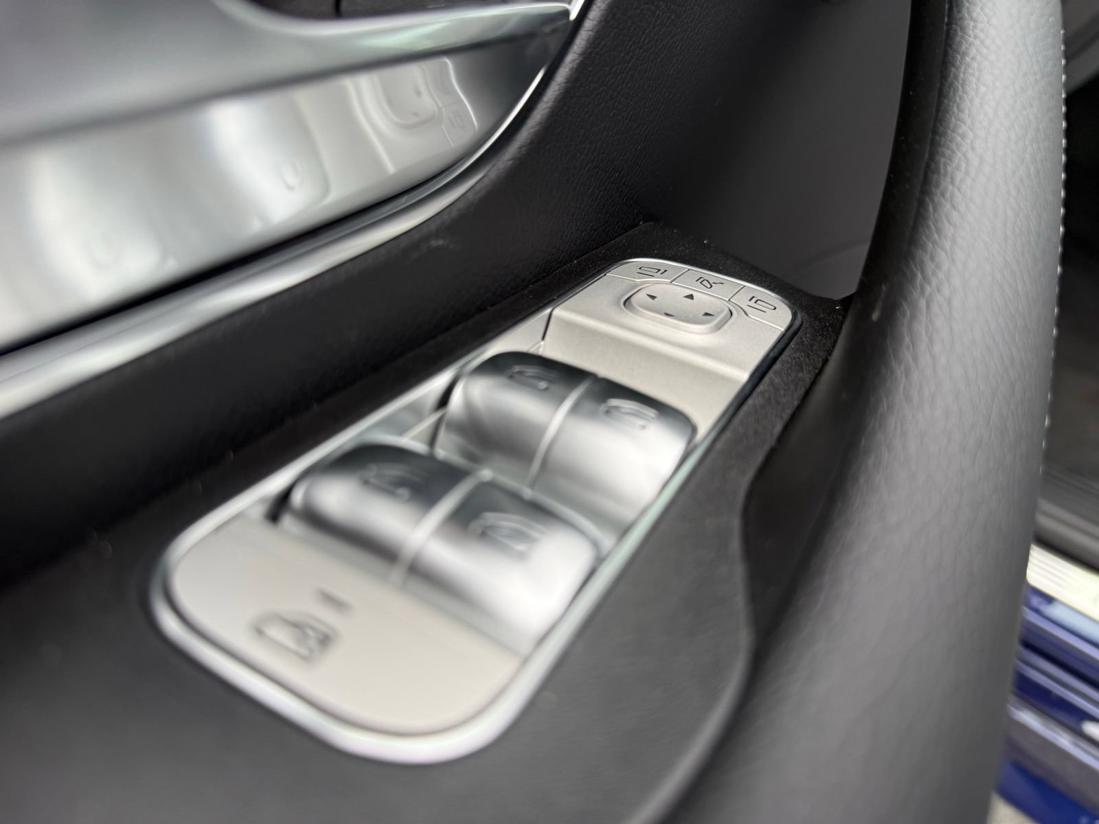 New 2026 Mercedes-Benz GLE 450 4MATIC image 15