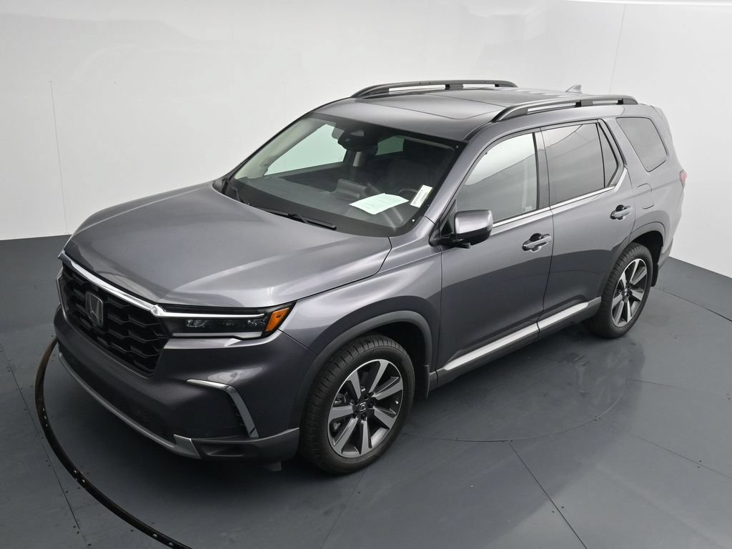 Used 2023 Honda Pilot Elite image 12