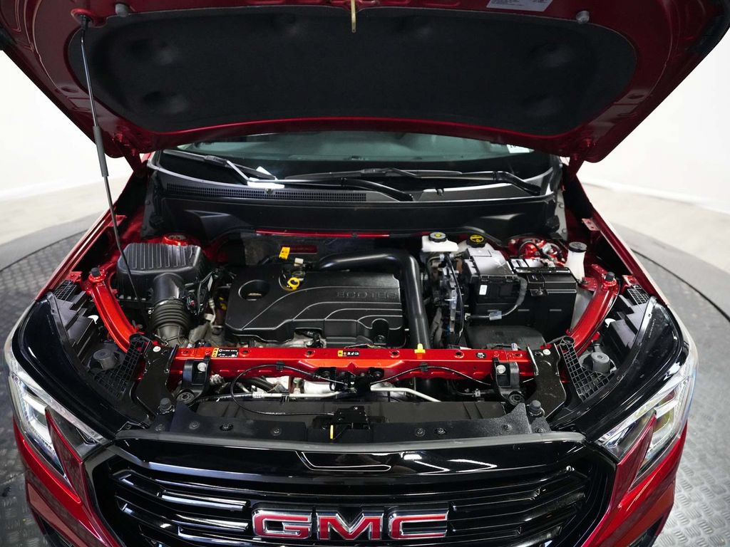 Used 2024 GMC Terrain SLE w/ Driver Convenience Package AWD/4WD image 37