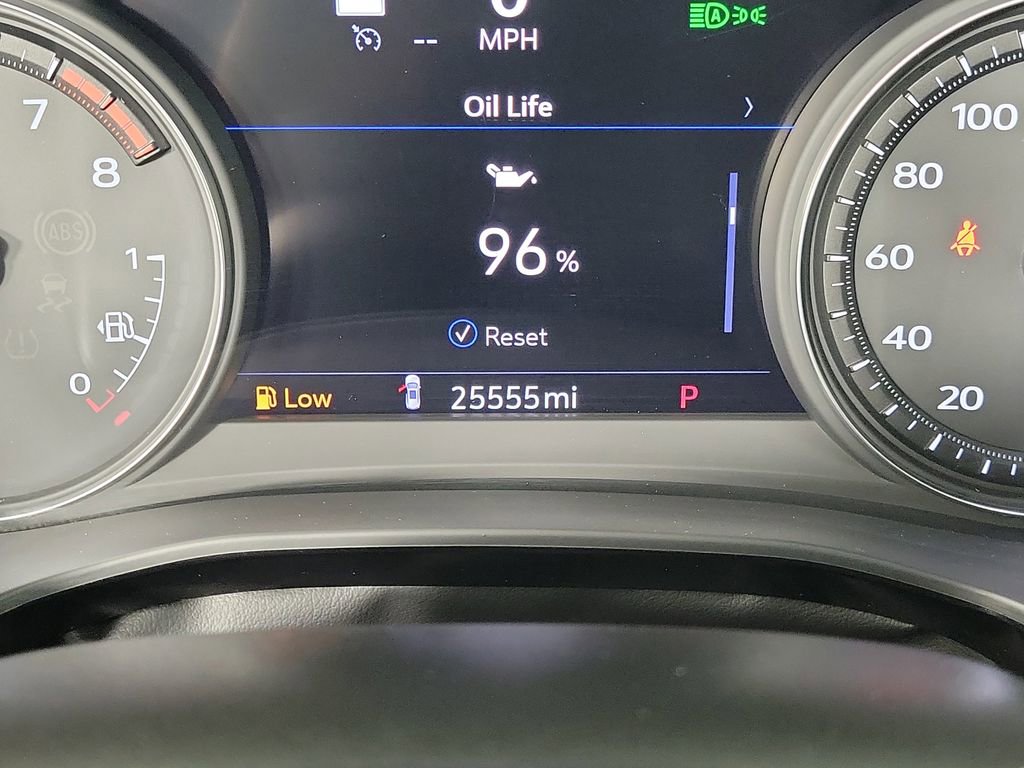 Used 2025 Cadillac XT6 Premium Luxury w/ Technology Package image 26