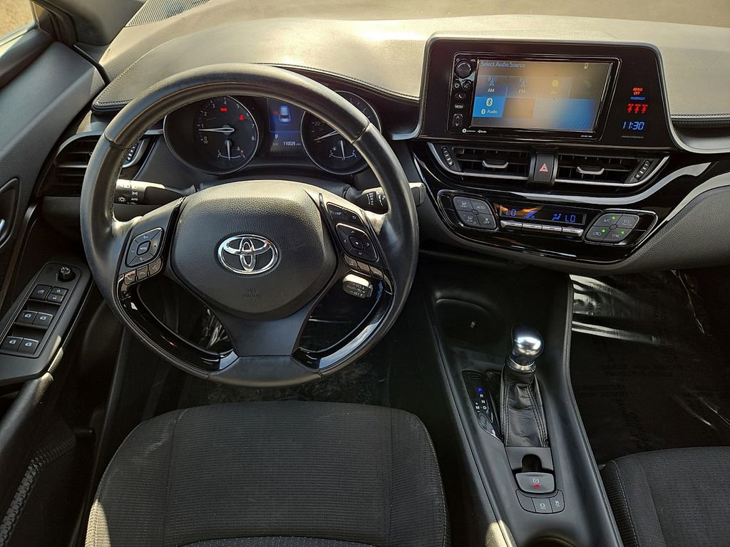 Used 2018 Toyota C-HR XLE image 16