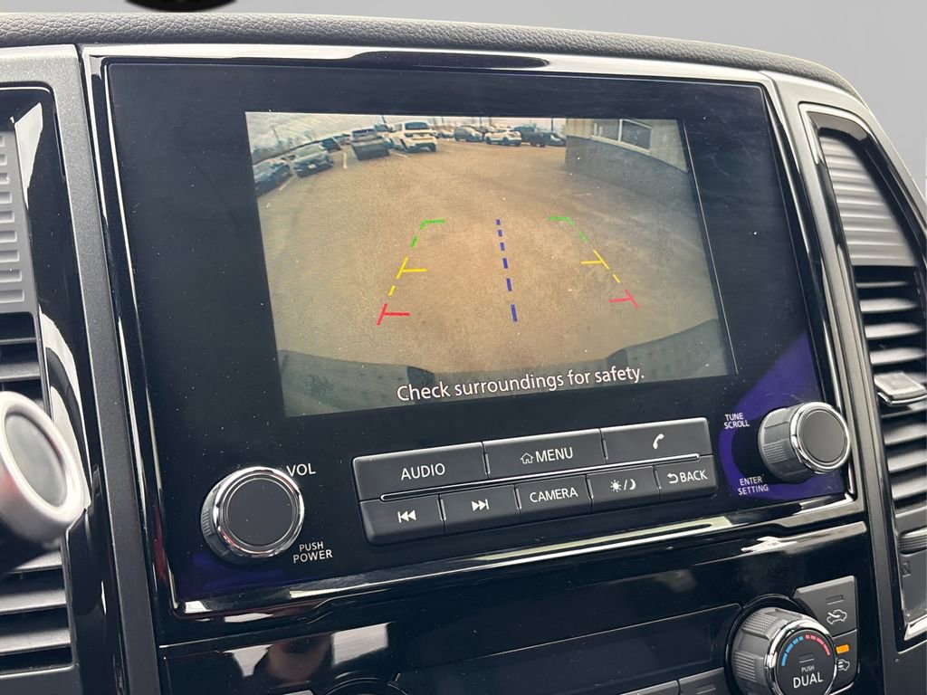 Used 2024 Nissan Titan SV w/ SV Convenience Package image 33