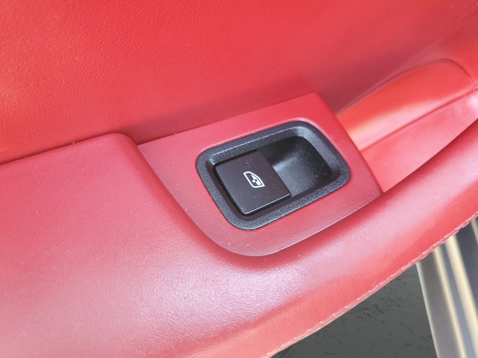 Used 2023 Porsche Panamera Platinum Edition image 16