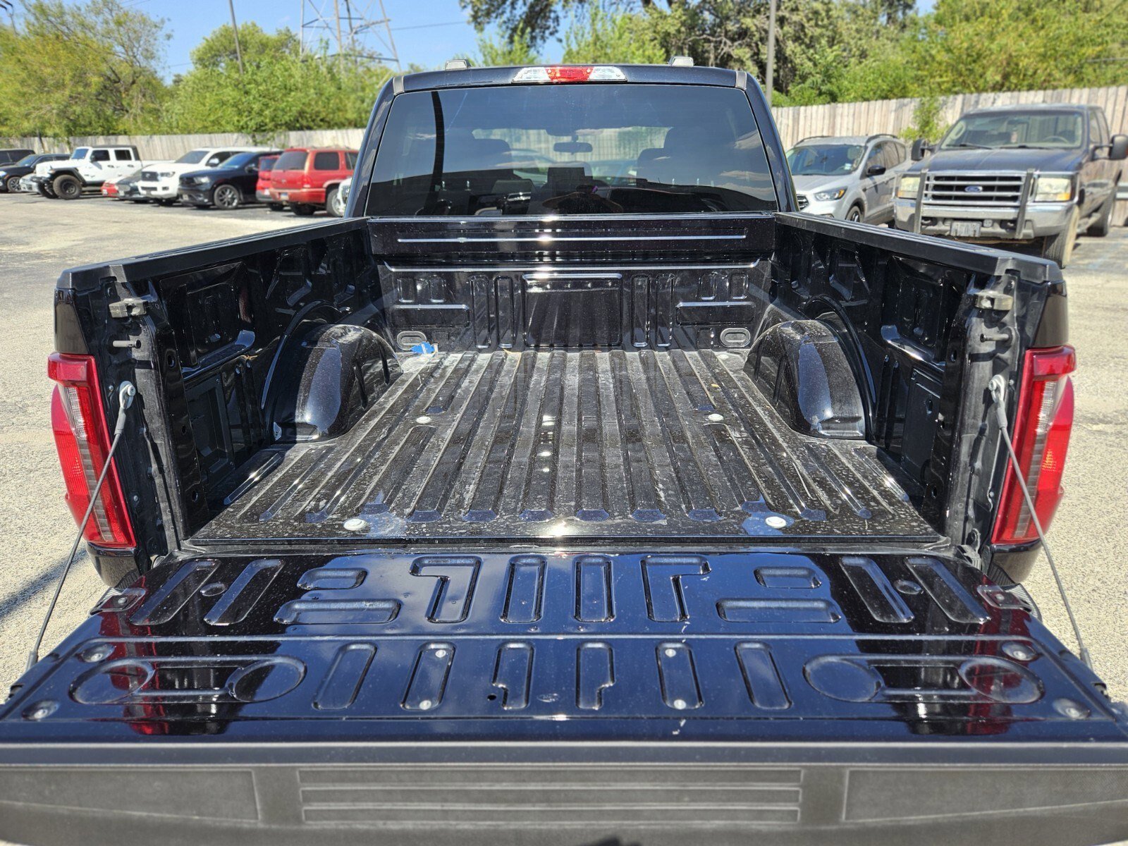 Certified 2025 Ford F150 XLT w/ Equipment Group 301A Standard image 31