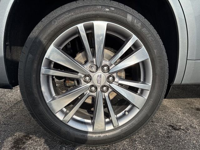 Used 2024 Cadillac XT6 Premium Luxury w/ Technology Package image 6