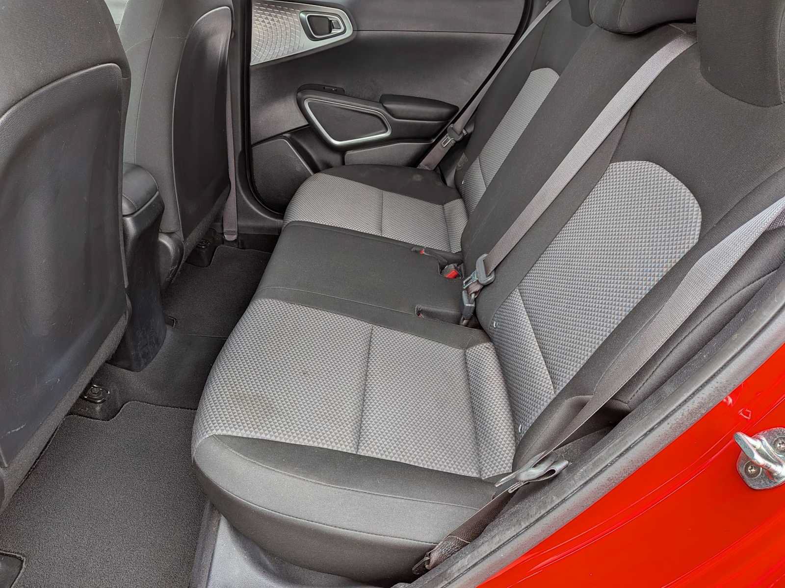 Used 2021 Kia Soul LX FWD image 17