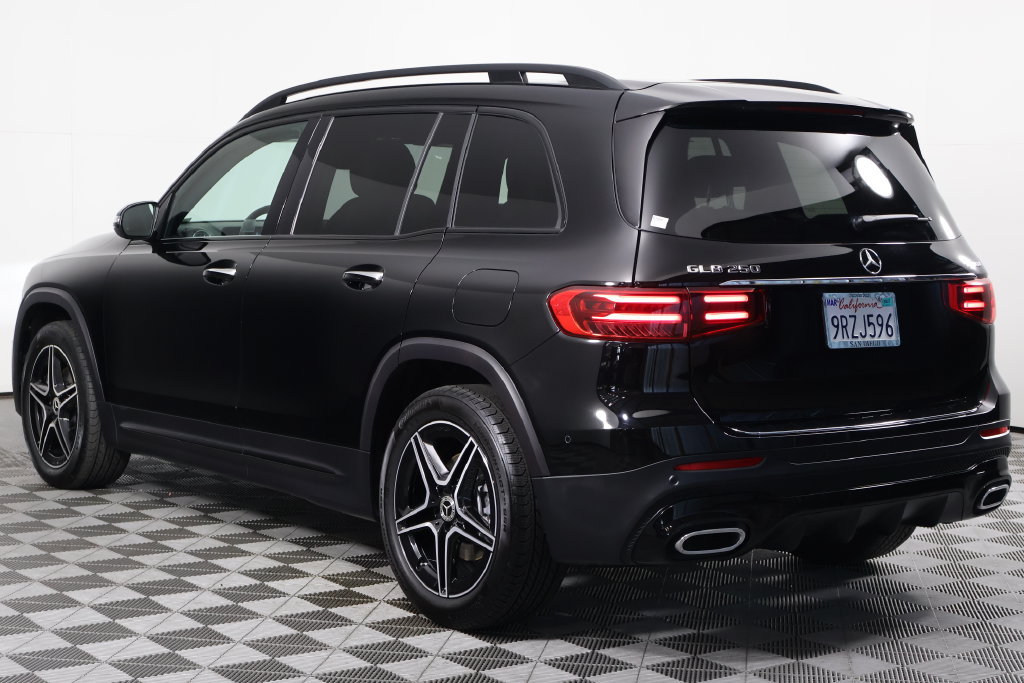 Certified 2024 Mercedes-Benz GLB 250 4MATIC image 6