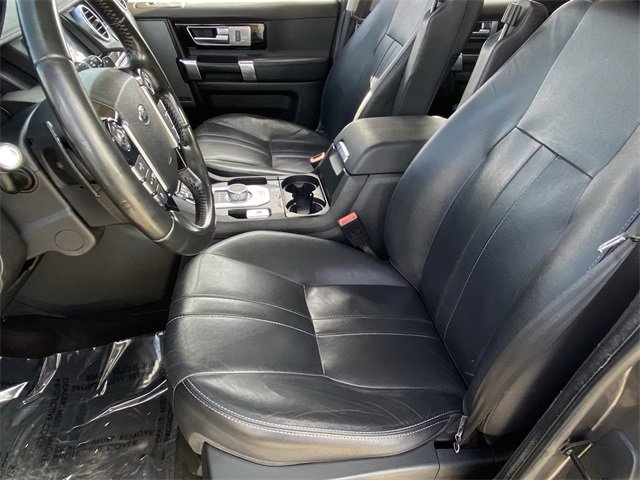 Used 2016 Land Rover LR4 HSE Silver Edition image 6