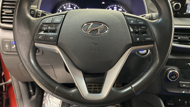 Used 2019 Hyundai Tucson Night FWD image 16