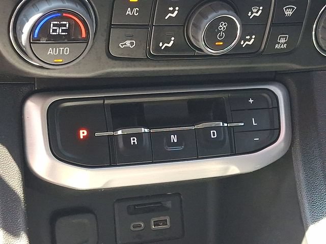 Certified 2023 GMC Acadia SLE w/ Driver Convenience Package AWD/4WD image 15