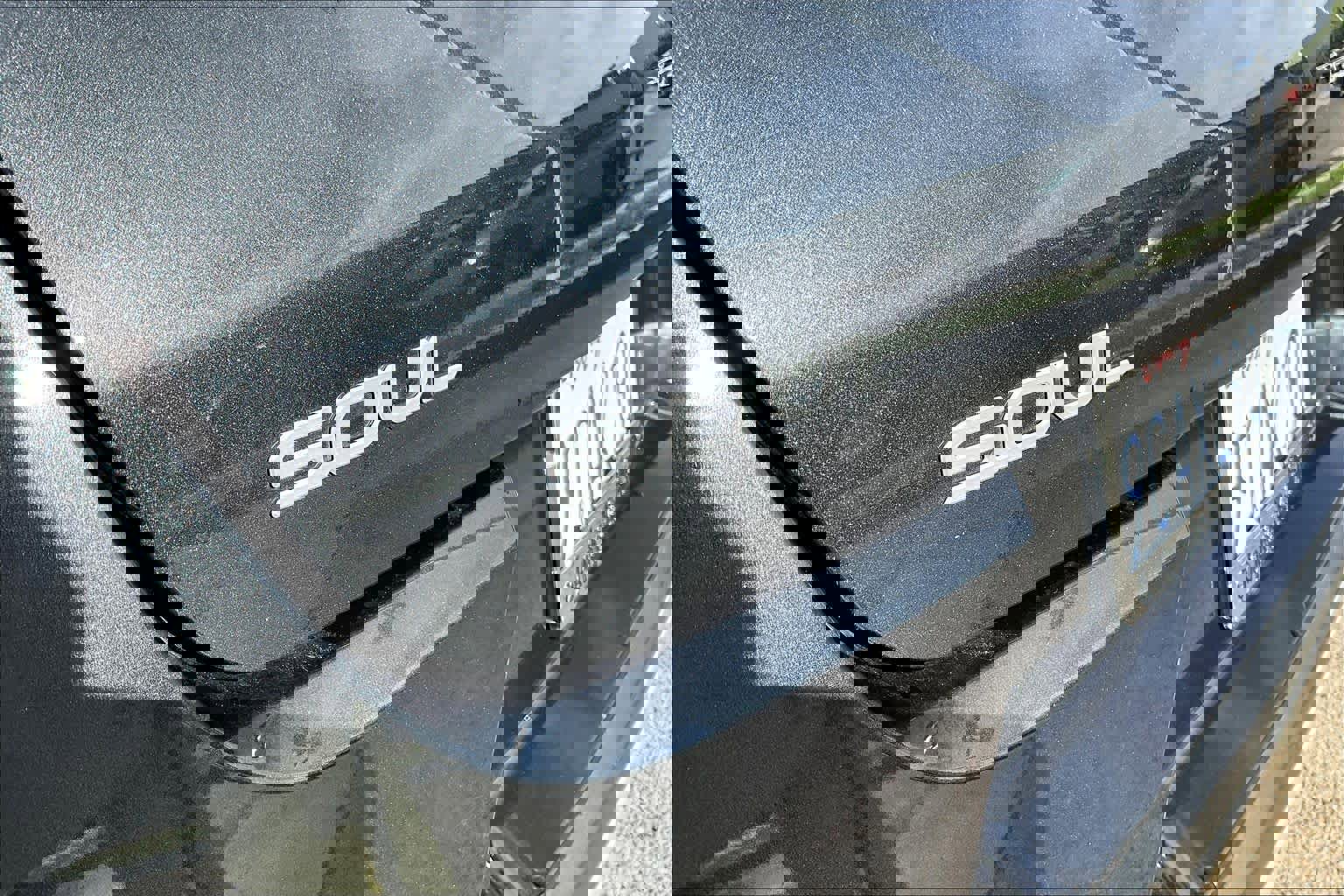 Used 2023 Kia Soul LX image 9