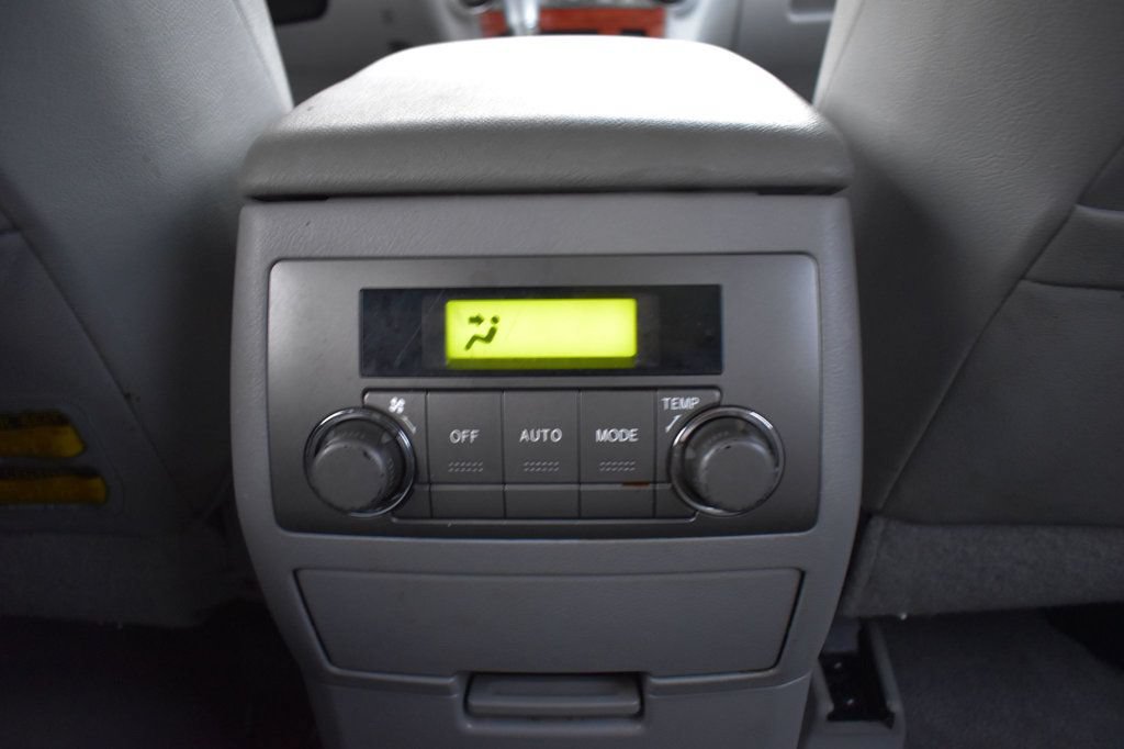 Used 2008 Toyota Highlander Limited AWD/4WD image 30