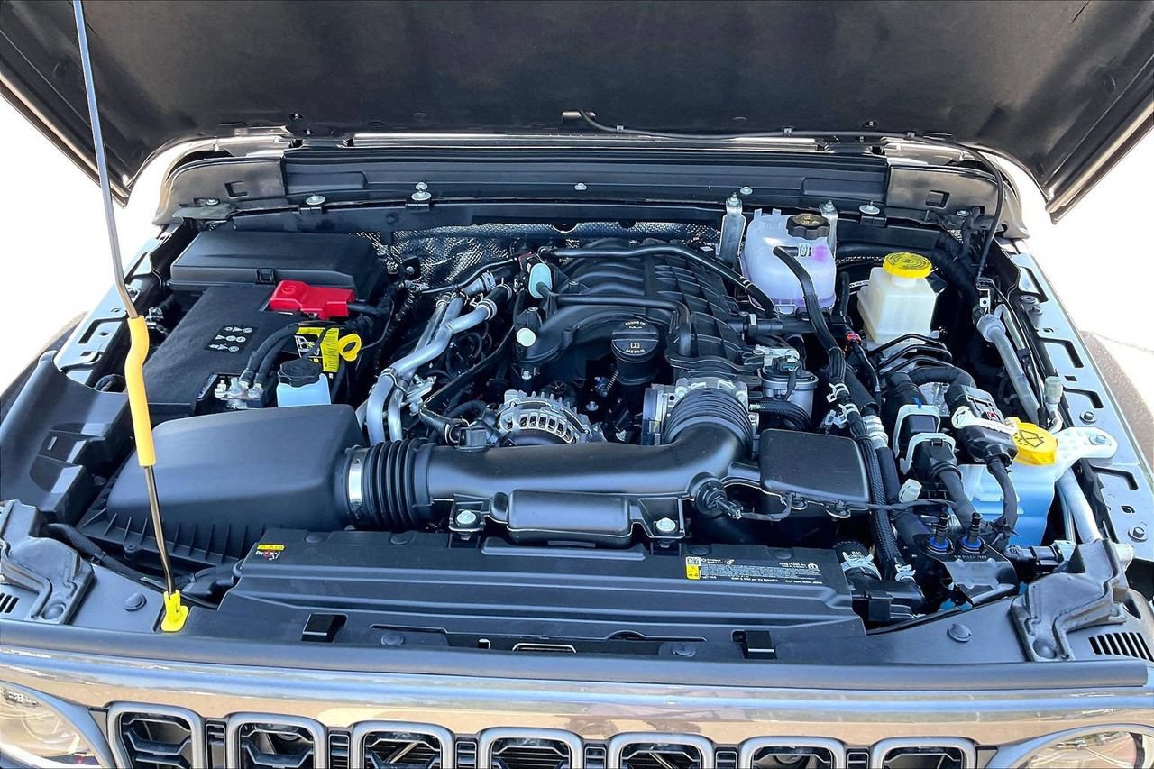 New 2026 Jeep Gladiator Rubicon w/ Steel Power Dome Hood Package AWD/4WD image 30