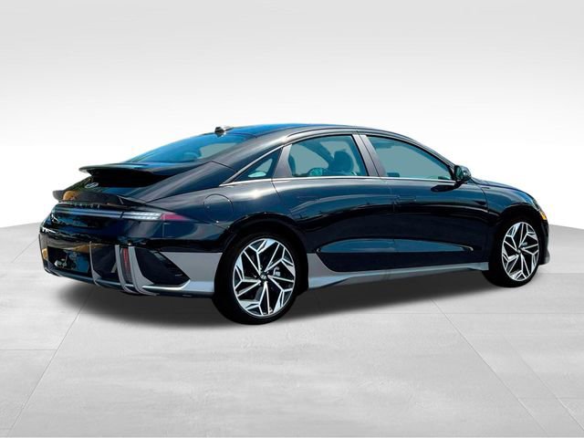 New 2025 Hyundai Ioniq 6 SEL image 8