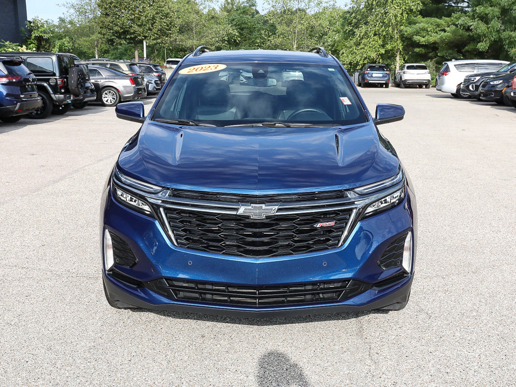 Used 2023 Chevrolet Equinox RS w/ LPO, Floor Liner Package FWD image 11