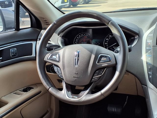 Used 2016 Lincoln MKZ w/ Equipment Group 300A Reserve FWD image 8