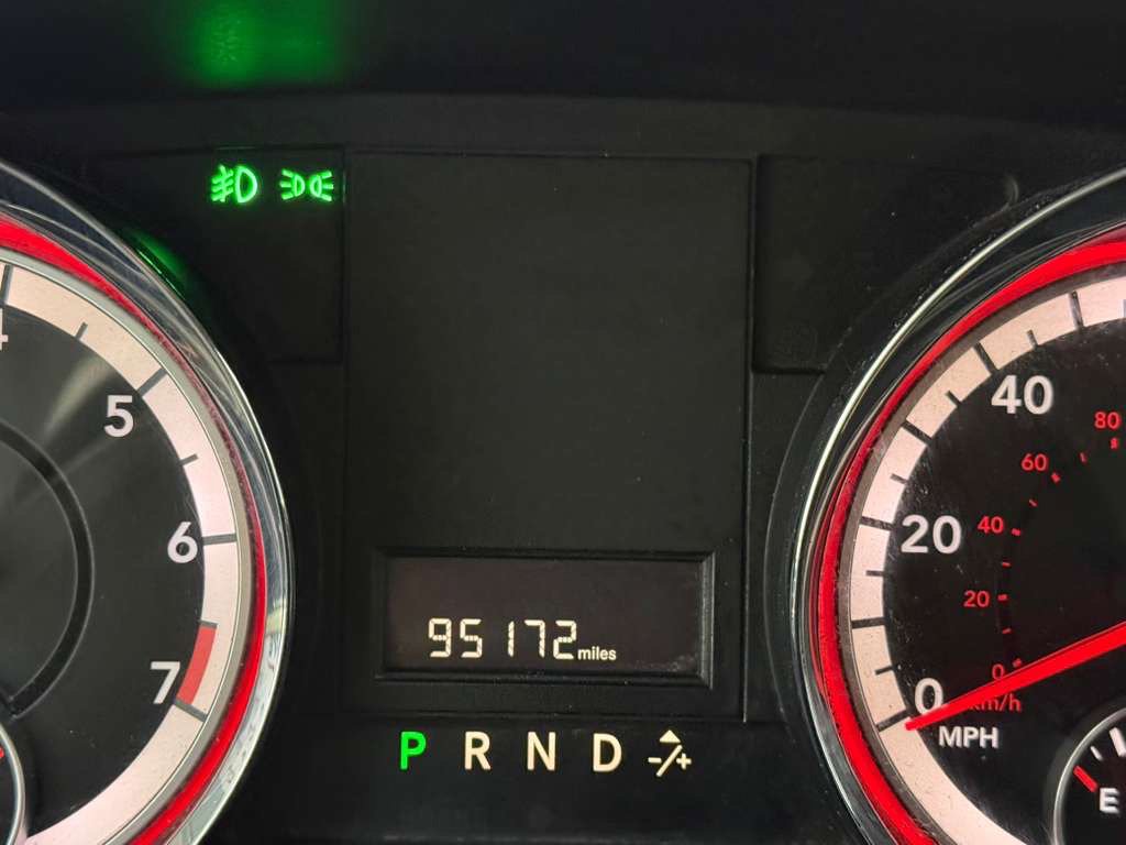 Used 2019 Dodge Grand Caravan SXT FWD image 15