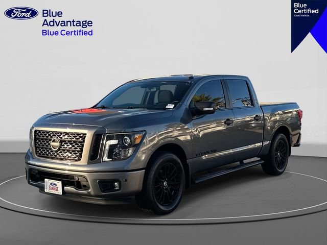 Used 2019 Nissan Titan SV w/ SV Convenience Package image 1