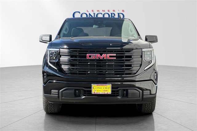 Used 2025 GMC Sierra 1500 Pro w/ Graphite Edition image 9