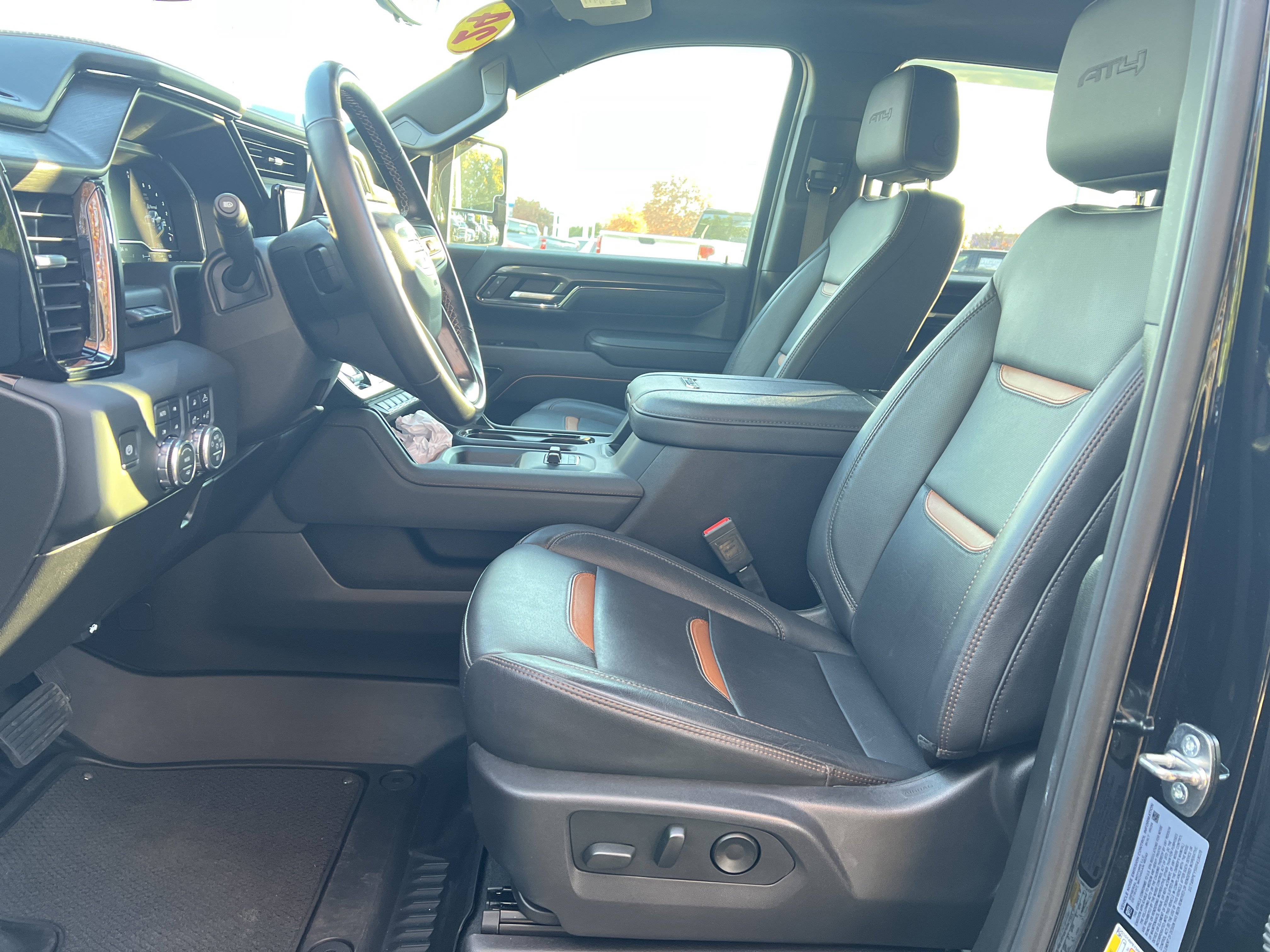 Certified 2024 GMC Sierra 2500 AT4 w/ AT4 Premium Plus Package image 16