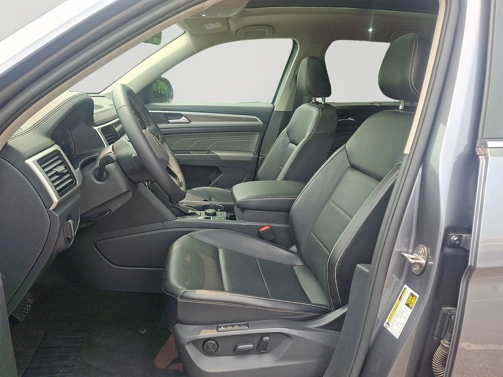 Used 2022 Volkswagen Atlas SEL AWD/4WD image 15